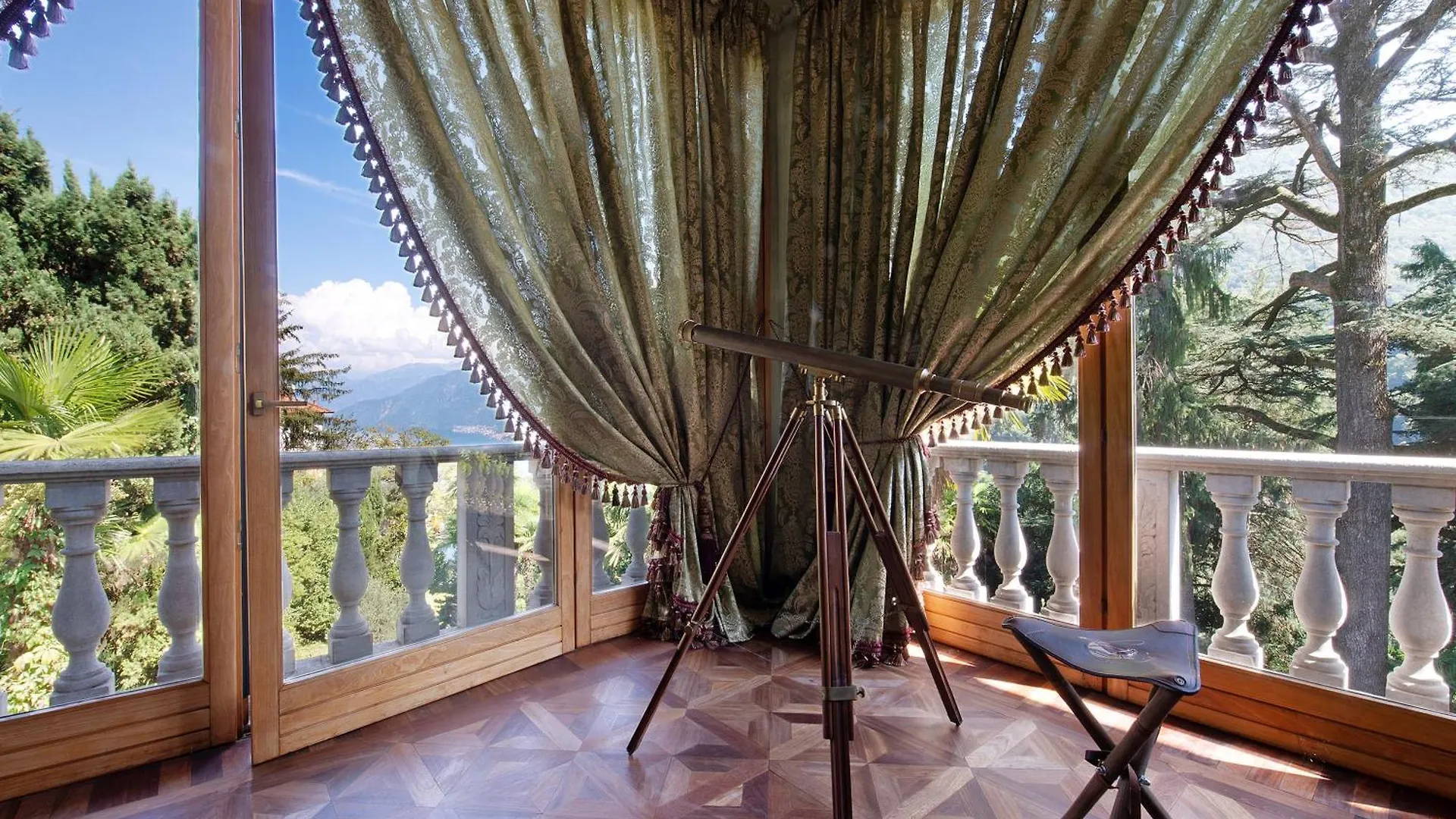 Historic Villa Argegno Como Lake Dizzasco